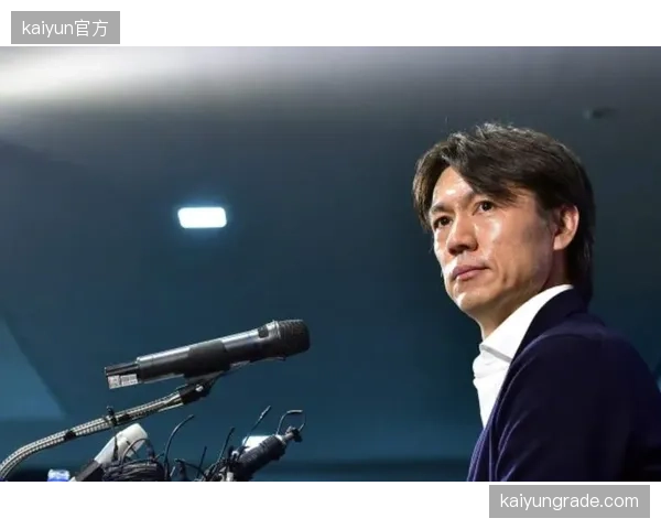 洪明甫的教练团队必须对小组赛对手进行深入分析，规避战术上的被动。